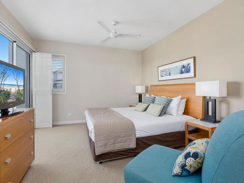 Corporate Boardies At Gunnamatta Ave - Darwin Holiday 5