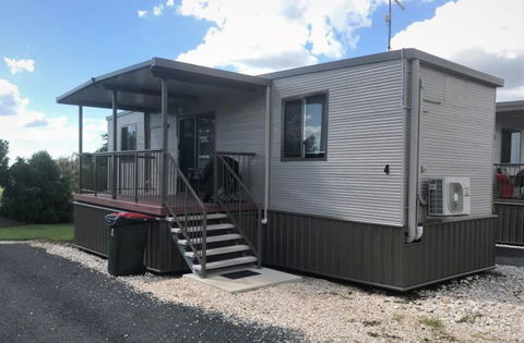 Lake Callide Retreat - Darwin Holiday 5