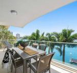 Luxury Waterfront Maroochydore Free Wine Netflix Parking - Darwin Holiday