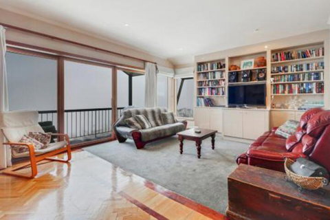 Mawson Unit 5 - Darwin Holiday 5