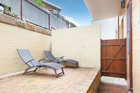 Stunning Sydney Home 1 - Darwin Holiday 0