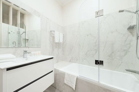 Stunning Sydney Home 7 - Darwin Holiday 2