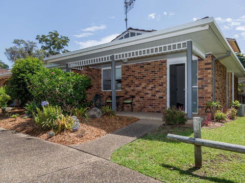 Lovely Modern Villa Amidst Peaceful Surroundings - Darwin Holiday 4