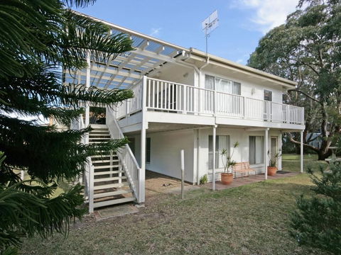 Matron 17 Narrawallee - Darwin Holiday 6