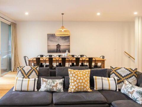 Pandanas Apartments 15A Mollymook Beach - Darwin Holiday 2