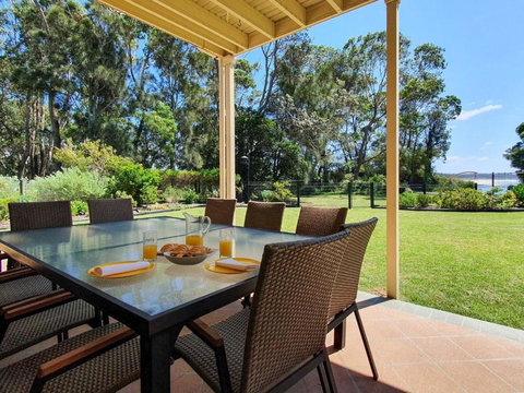 Pelican Beach House 2 Macleay Street - Darwin Holiday 6