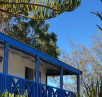 Blue Sky Escapes Beach house Ledge Point - Darwin Holiday