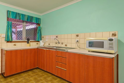 4 / 1 Maidstone Crescent - Darwin Holiday 6