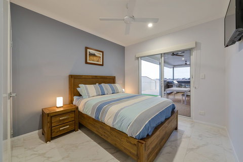 34 Madaffari Drive - Darwin Holiday 6