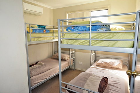 9 Krait Street - Darwin Holiday 4