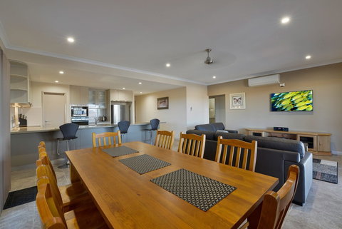 7 Kestrel Place - Darwin Holiday 5