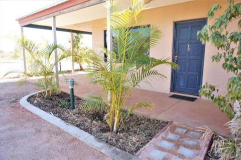Ningaloo Breeze Villa 10 3 Bedroom Fully Self Contained Disabled Friendly Accommodation - Darwin Holiday 2