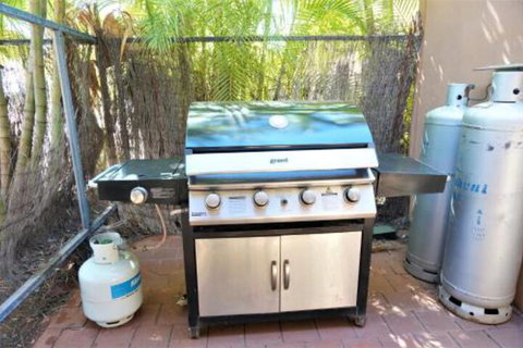 Ningaloo Breeze Villa 10 3 Bedroom Fully Self Contained Disabled Friendly Accommodation - Darwin Holiday 5