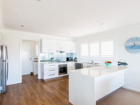 12 Cliff Road - Darwin Holiday 1