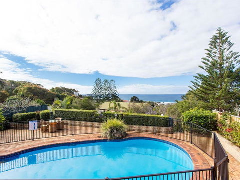 56 Becker Road - Darwin Holiday 1