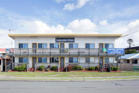 Lakeside Flats 6 - Darwin Holiday 6