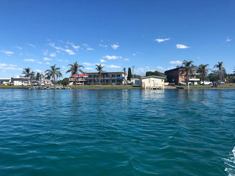 Lakeside Flats 5 - Darwin Holiday 2