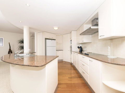 Le Point 101 - Darwin Holiday 5