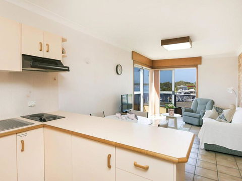 Fairholme 12 - Darwin Holiday 1