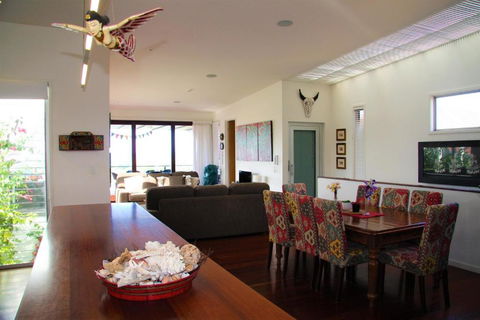 The Kingscliff Summerhouse - Darwin Holiday 1