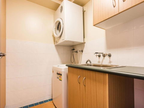 Riverview Apartments 1.3 - Darwin Holiday 3