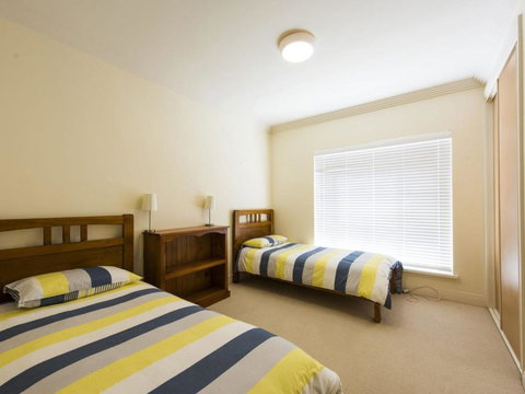 Riverview Apartments 2.3 - Darwin Holiday 3