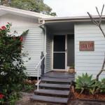 Sea Dip At Iluka - Darwin Holiday 0