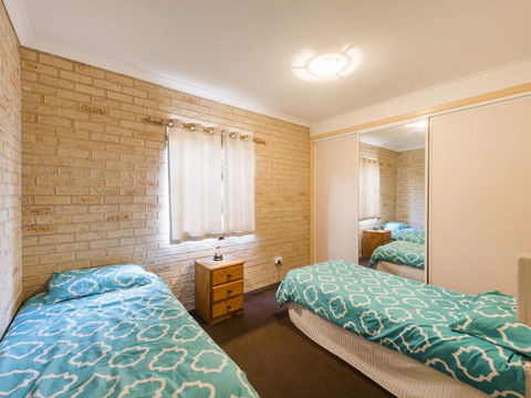 Tarcoola - Darwin Holiday 1
