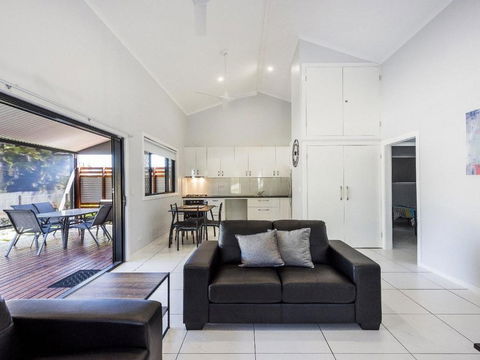 Tais Hideaway - Darwin Holiday 1