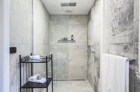 Juniper & Rye Cottage For Two - Darwin Holiday 5