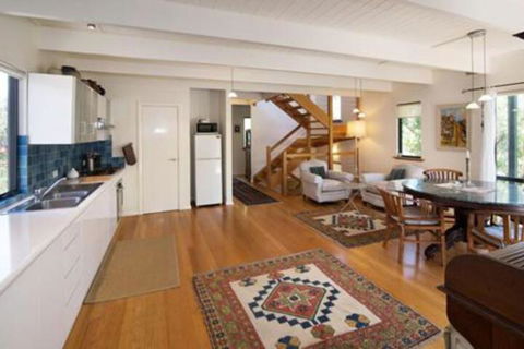 Orion Studio With Ocean Views - Darwin Holiday 0