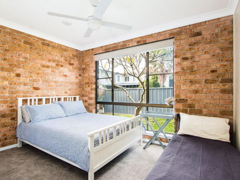 40 Underwood Road - Darwin Holiday 2