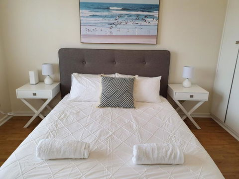 Henley Beach South Amazing Views Huge Private Balcony! - Darwin Holiday 6