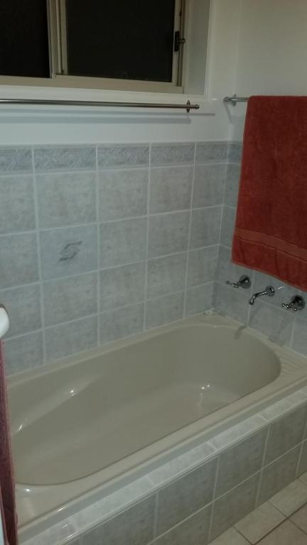 Twin Palms Holiday House At Lighthouse - Darwin Holiday 3