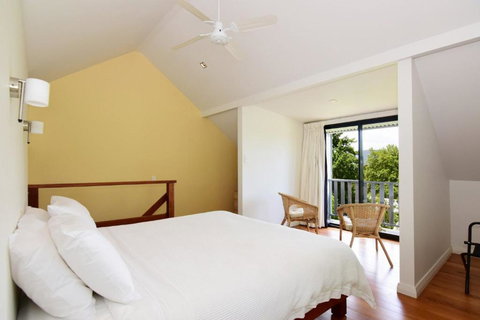 Cloudsong Chalet 1 Close To The Village Centre! - Darwin Holiday 6