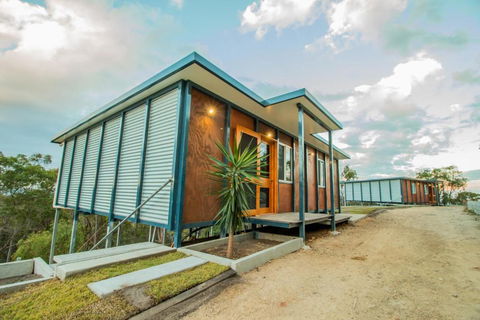 The Summit 1770 - Darwin Holiday 1
