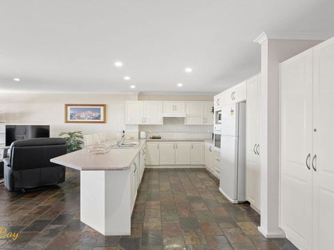 Nelson Bay CBD Apartment No.41 Nelson Towers - Darwin Holiday 2