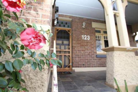 123 Hill St. Heart Of Orange Double Brick - Darwin Holiday 0