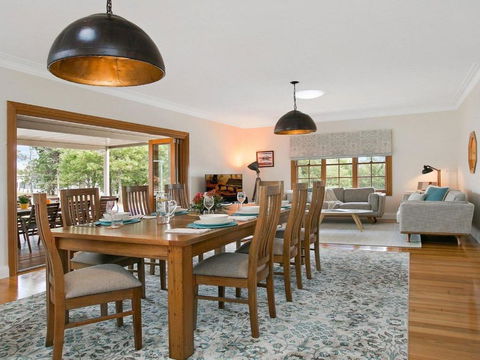 Ballogie Lodge A Quality Timeless Retreat - Darwin Holiday 1