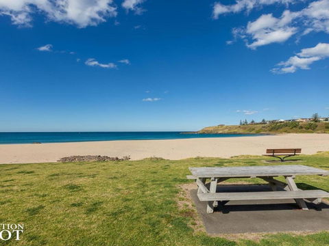 Bella K Style Comfort & Location - Darwin Holiday 3