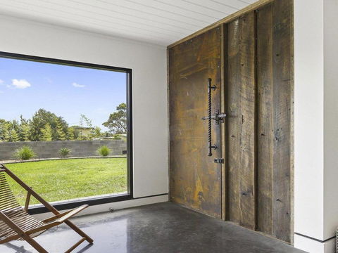 Horizons At Currarong Architecturally Designed Beach House - Darwin Holiday 5