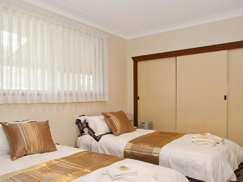 Hope Country Farm Stay For Large Groups - Darwin Holiday 1