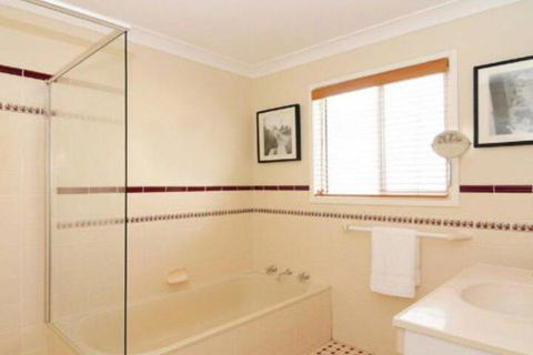 Marilyns 180 Degree Views Of Jervis Bay - Darwin Holiday 7