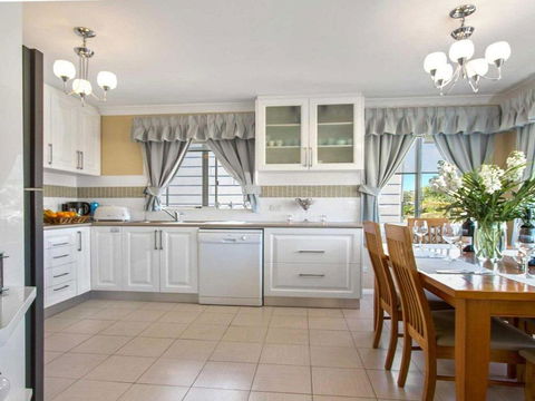 Sea Gem Air Conditioned & Fireplace - Darwin Holiday 3