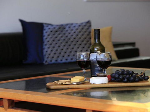 Santa Barbara On Bombo Beach - Darwin Holiday 6