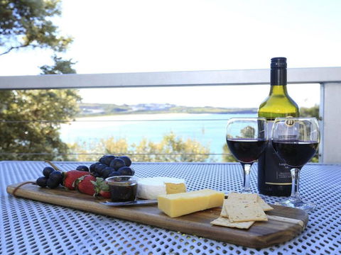 Santa Barbara On Bombo Beach - Darwin Holiday 5