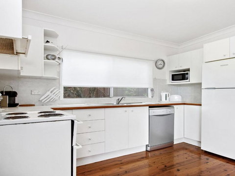 Sea Shack Renovated 1950s Beach House - Darwin Holiday 1