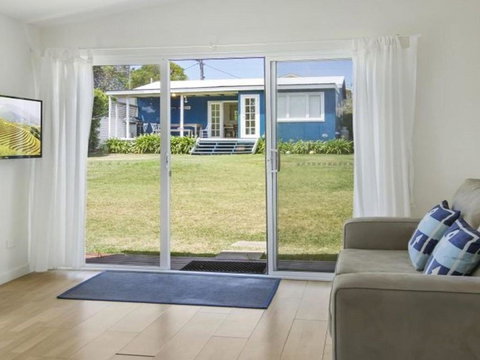 Seahorse Beach Just 550m From House - Darwin Holiday 6