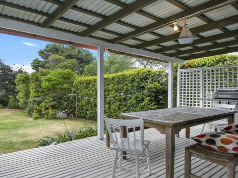 Seahorse Beach Just 550m From House - Darwin Holiday 5