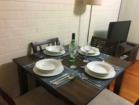 Rye Nov 15 17 ForeshoreRockFestHot RoadsDancing - Darwin Holiday 2